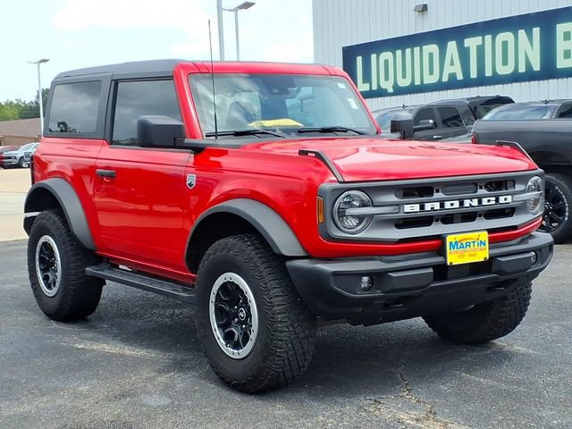 Used 2023 Ford Bronco Big Bend w/ Sasquatch Package AWD/4WD image 3