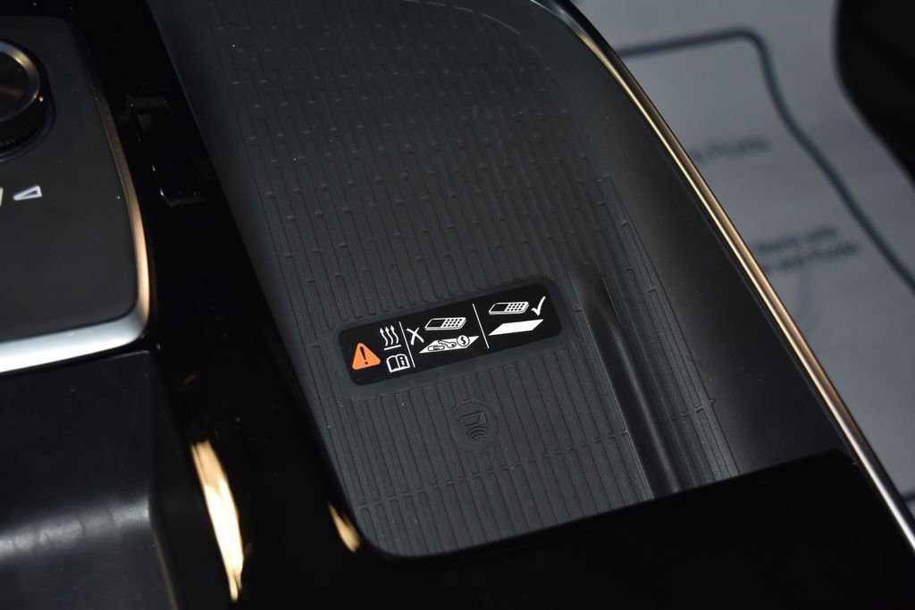 Used 2025 Buick Enclave Preferred w/ Power Package image 17