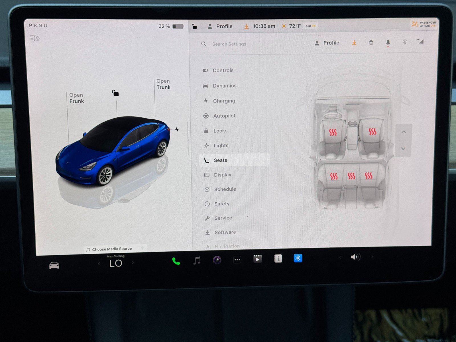 Used 2023 Tesla Model 3 Standard Range RWD image 29