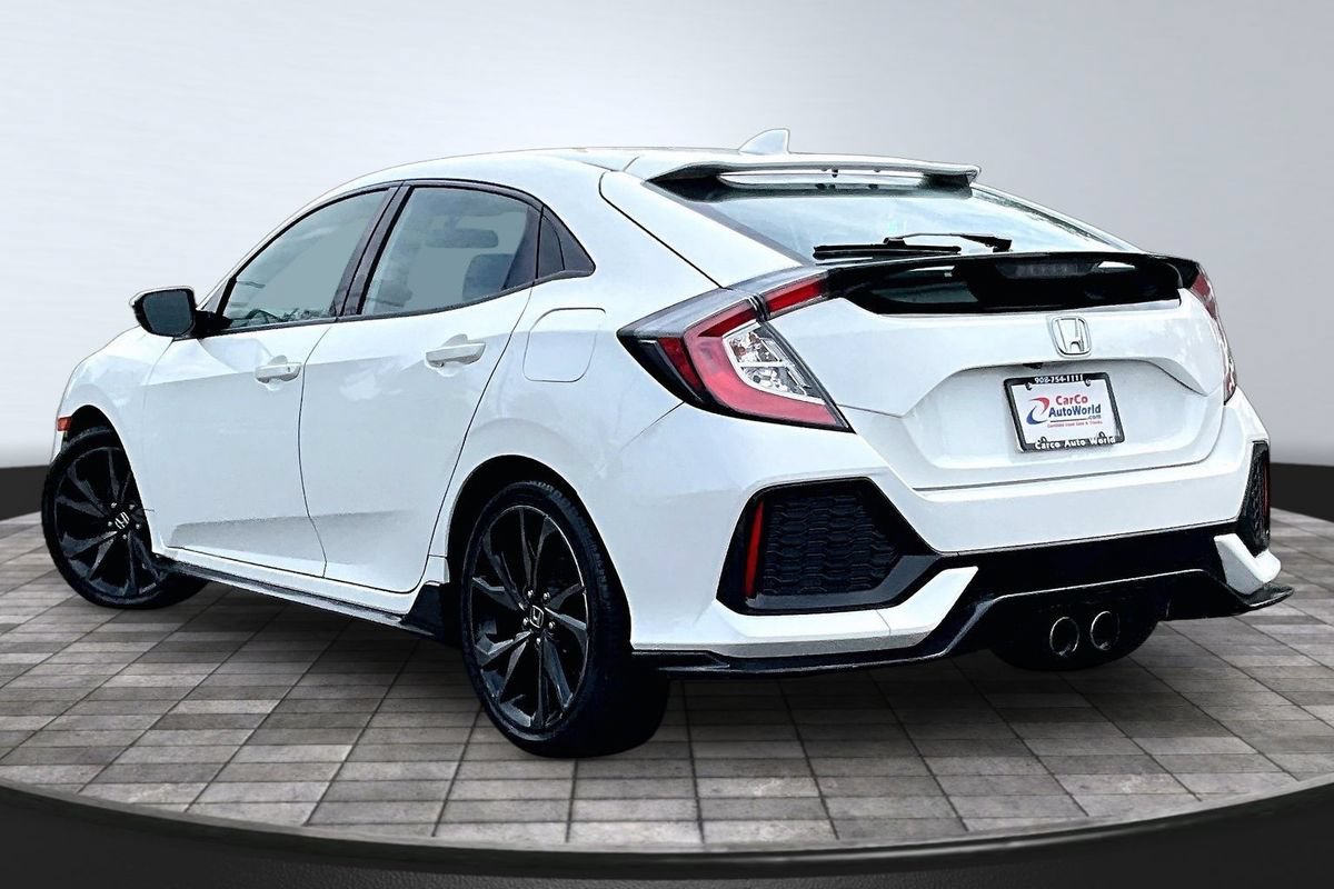 Used 2017 Honda Civic Sport image 7