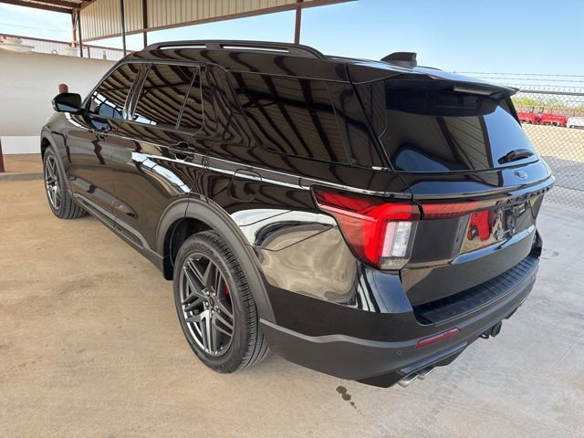 Used 2025 Ford Explorer ST w/ Sun And Sound Package image 6