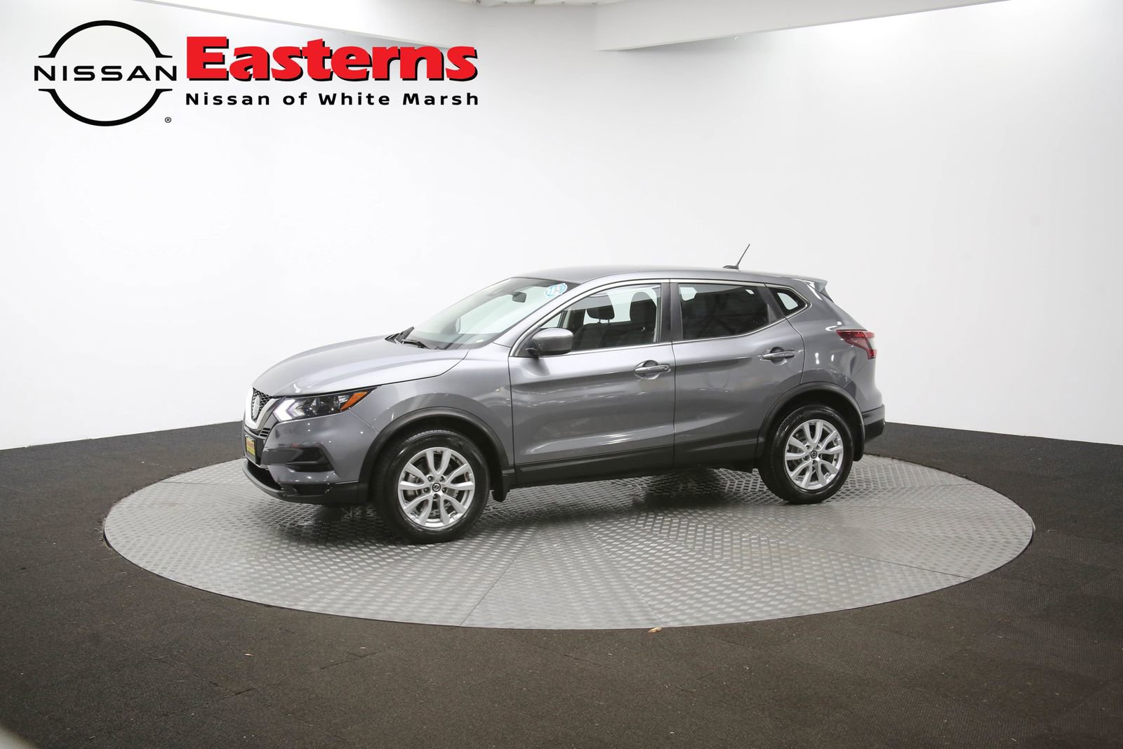 Used 2022 Nissan Rogue Sport S image 55