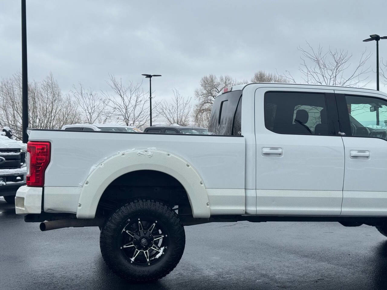 Used 2017 Ford F250 Lariat w/ FX4 Off-Road Package image 9