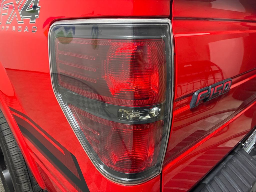 Used 2014 Ford F150 FX4 w/ Equipment Group 402A Luxury image 11