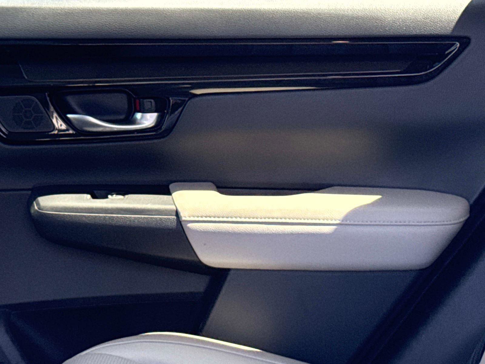 Certified 2023 Honda CR-V EX-L image 16