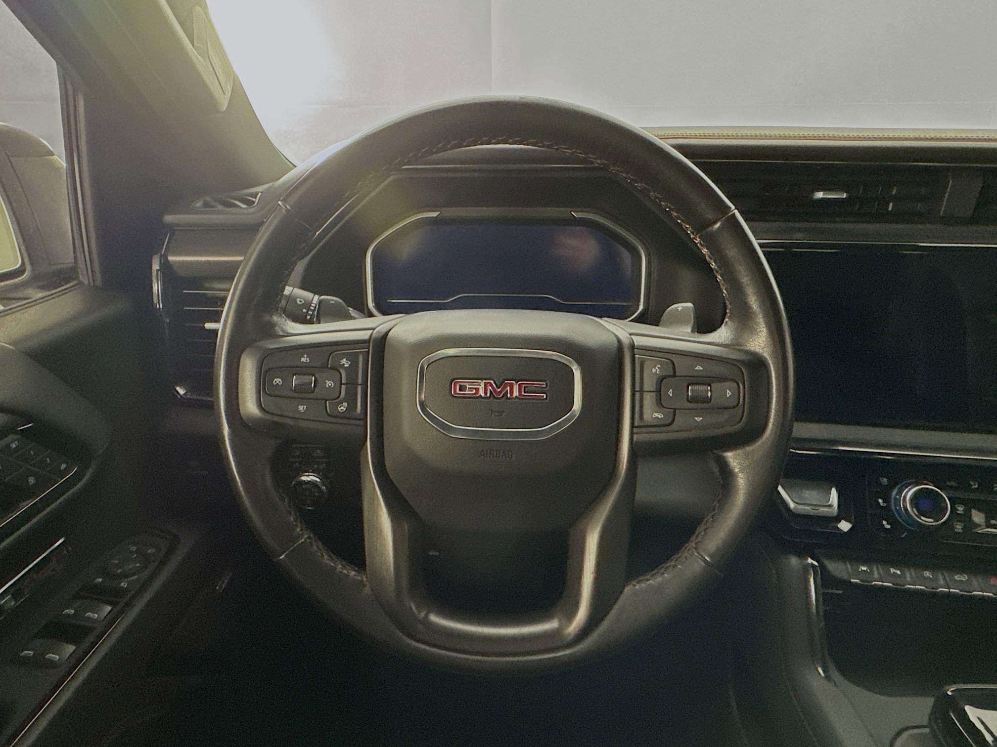 Used 2023 GMC Sierra 1500 AT4 w/ AT4 Premium Package image 11