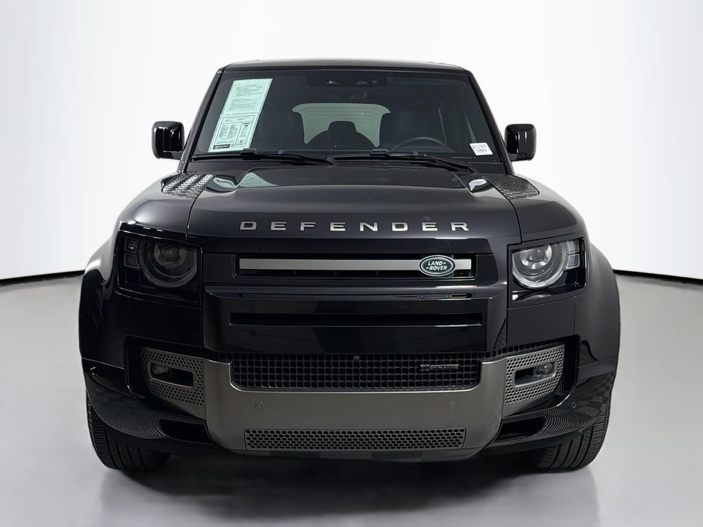 Used 2023 Land Rover Defender 110 X-Dynamic SE AWD/4WD image 2
