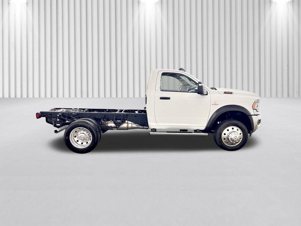 New 2023 RAM 4500 Tradesman image 3