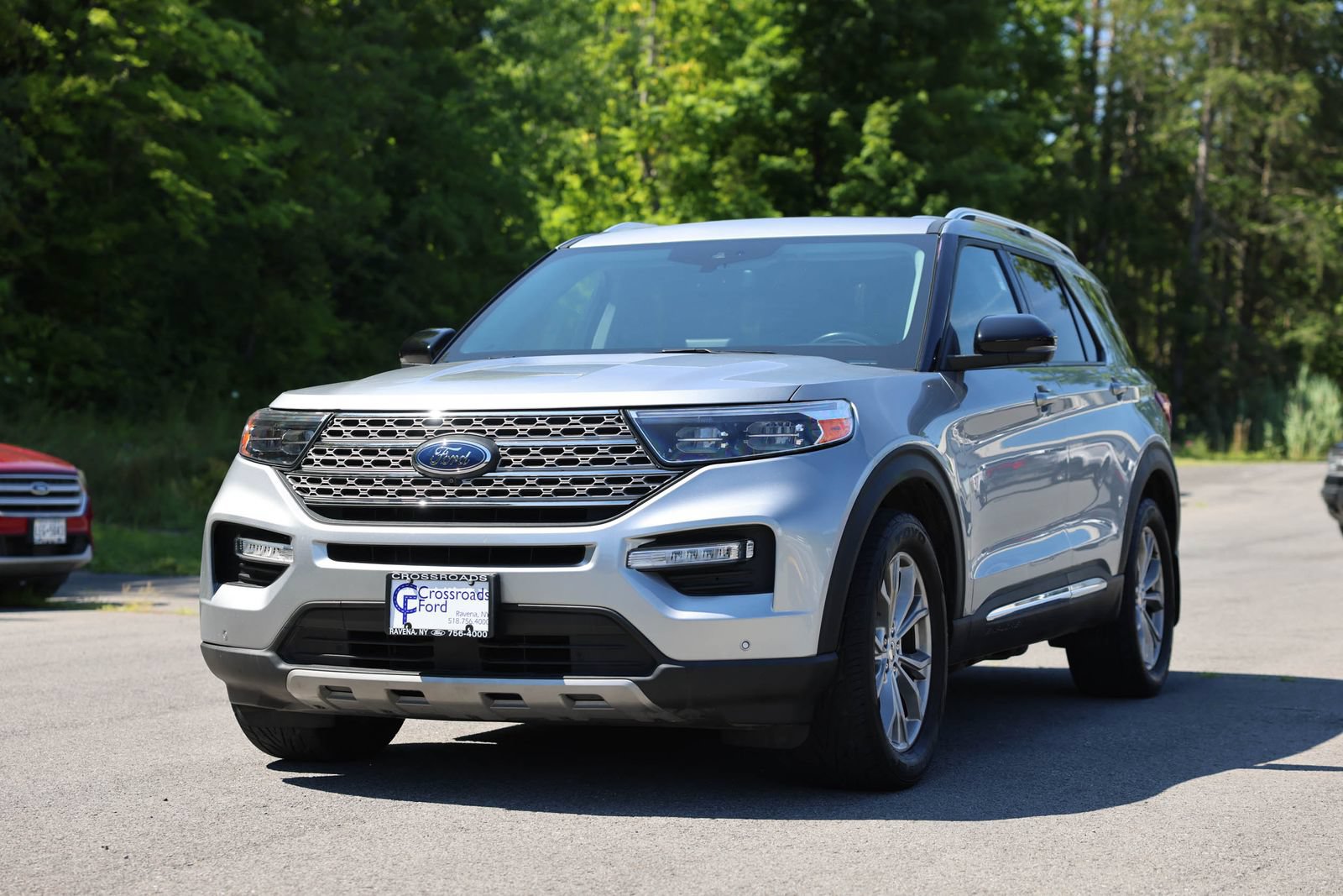 Certified 2023 Ford Explorer Limited w/ Limited Technology Package AWD/4WD image 1
