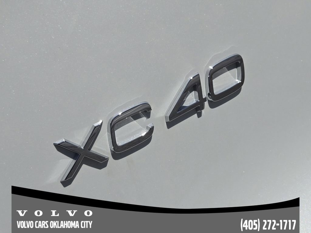 New 2026 Volvo XC40 B5 Ultra w/ Protection Package Premier AWD/4WD image 10