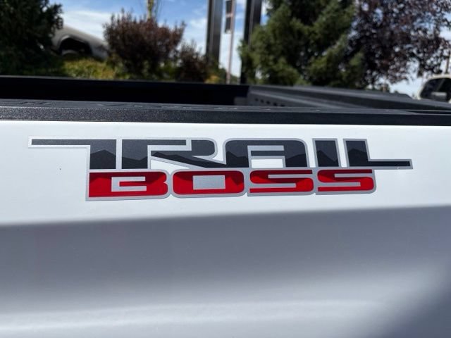 Used 2025 Chevrolet Silverado 1500 LT Trail Boss w/ Protection Package AWD/4WD image 10