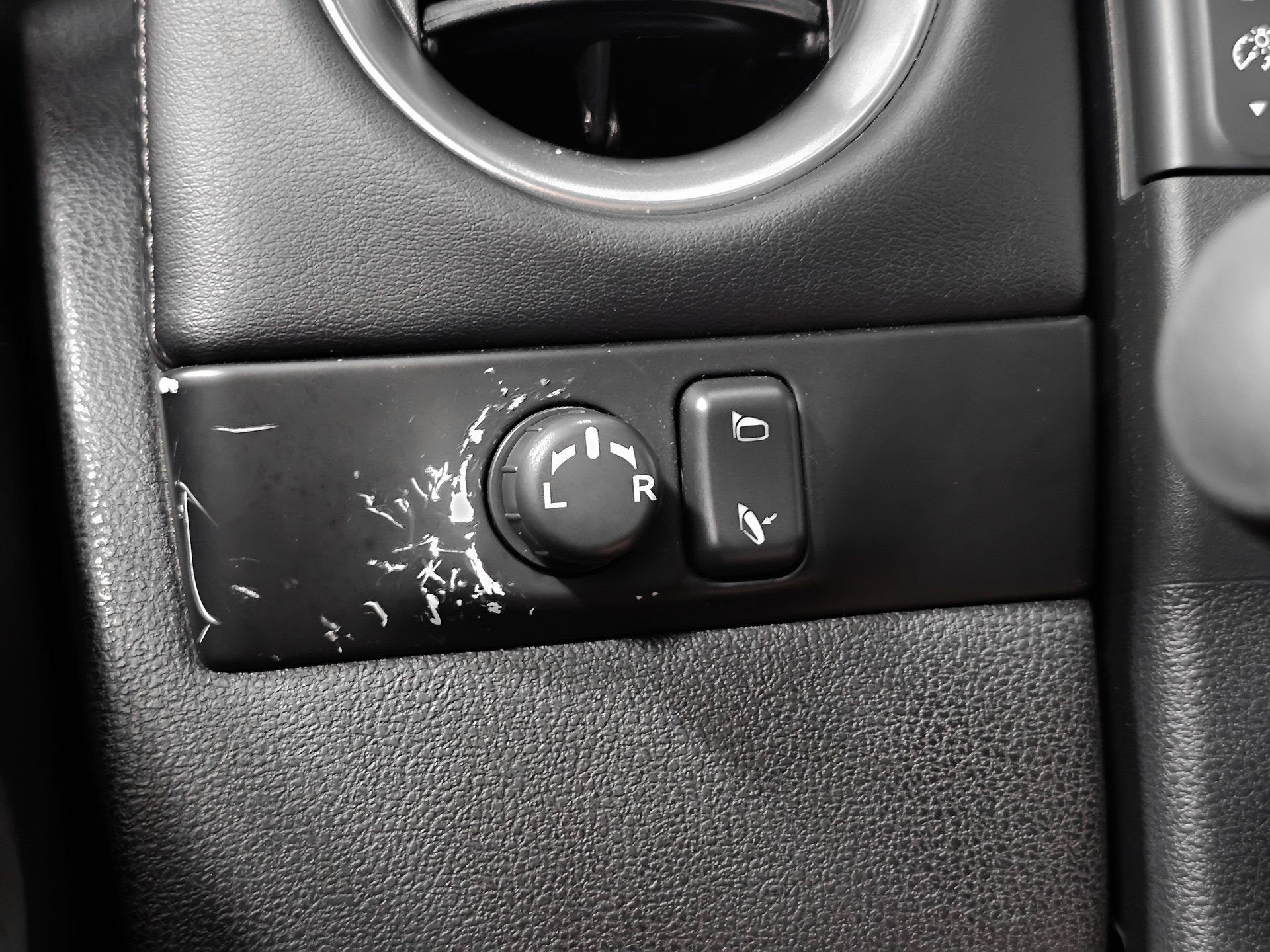 Used 2010 Nissan GT-R Premium AWD/4WD image 48