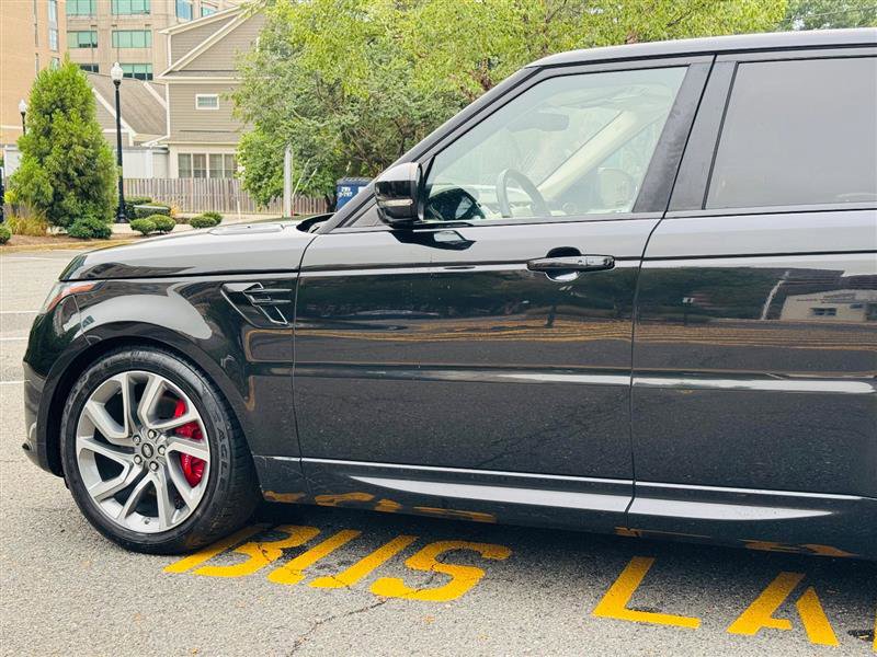 Used 2019 Land Rover Range Rover Sport HSE Dynamic image 15