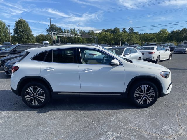 Certified 2025 Mercedes-Benz GLA 250 image 8