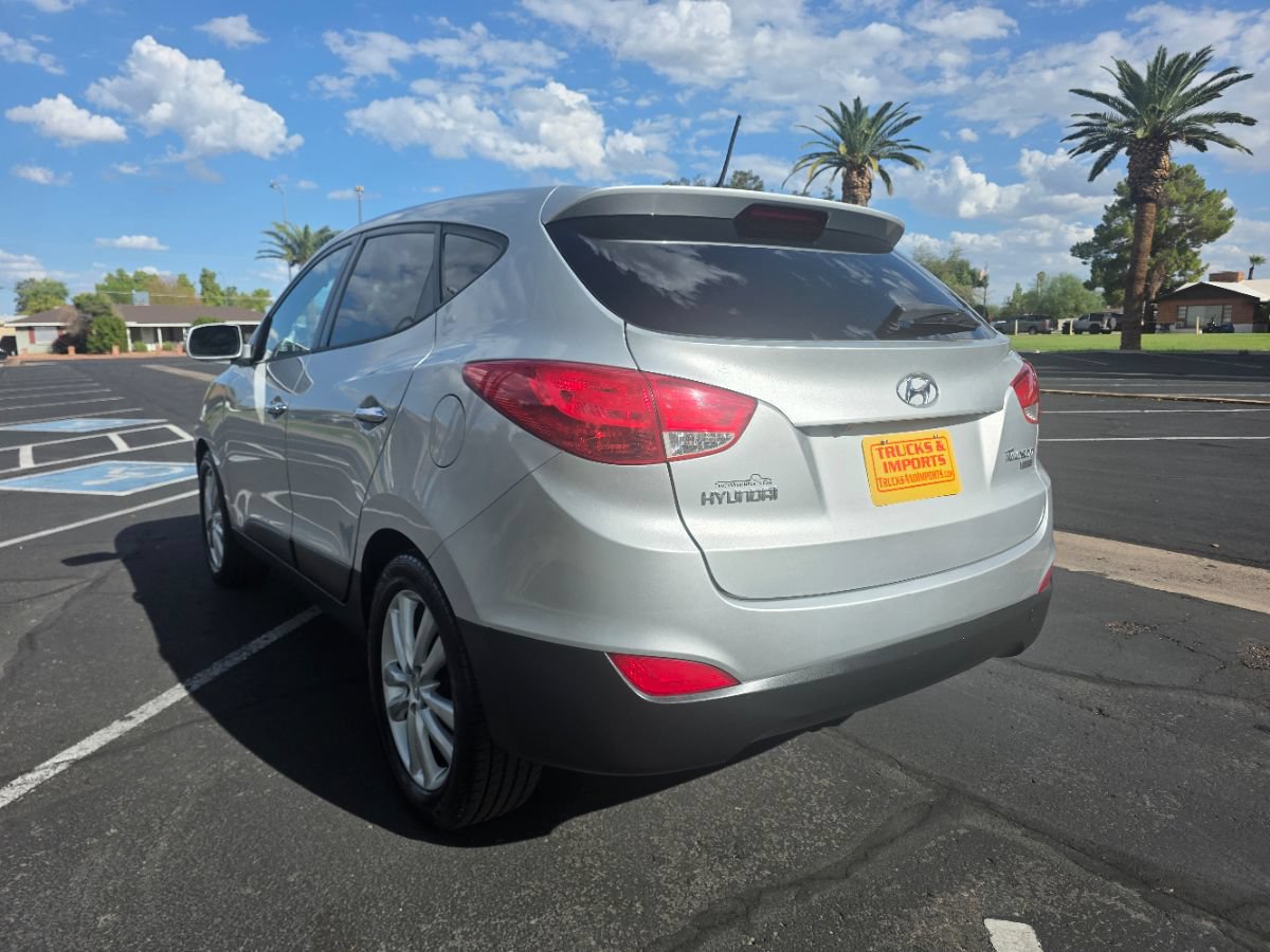 Used 2010 Hyundai Tucson Limited w/ Premium Pkg 4 FWD image 13