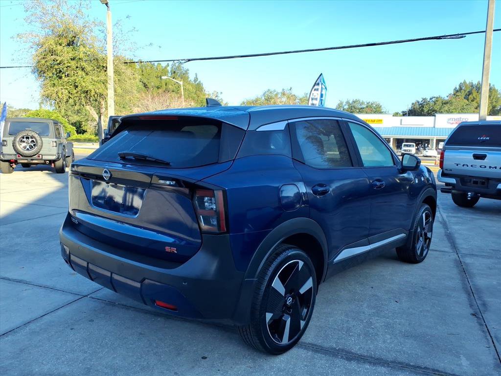 Used 2025 Nissan Kicks SR image 8