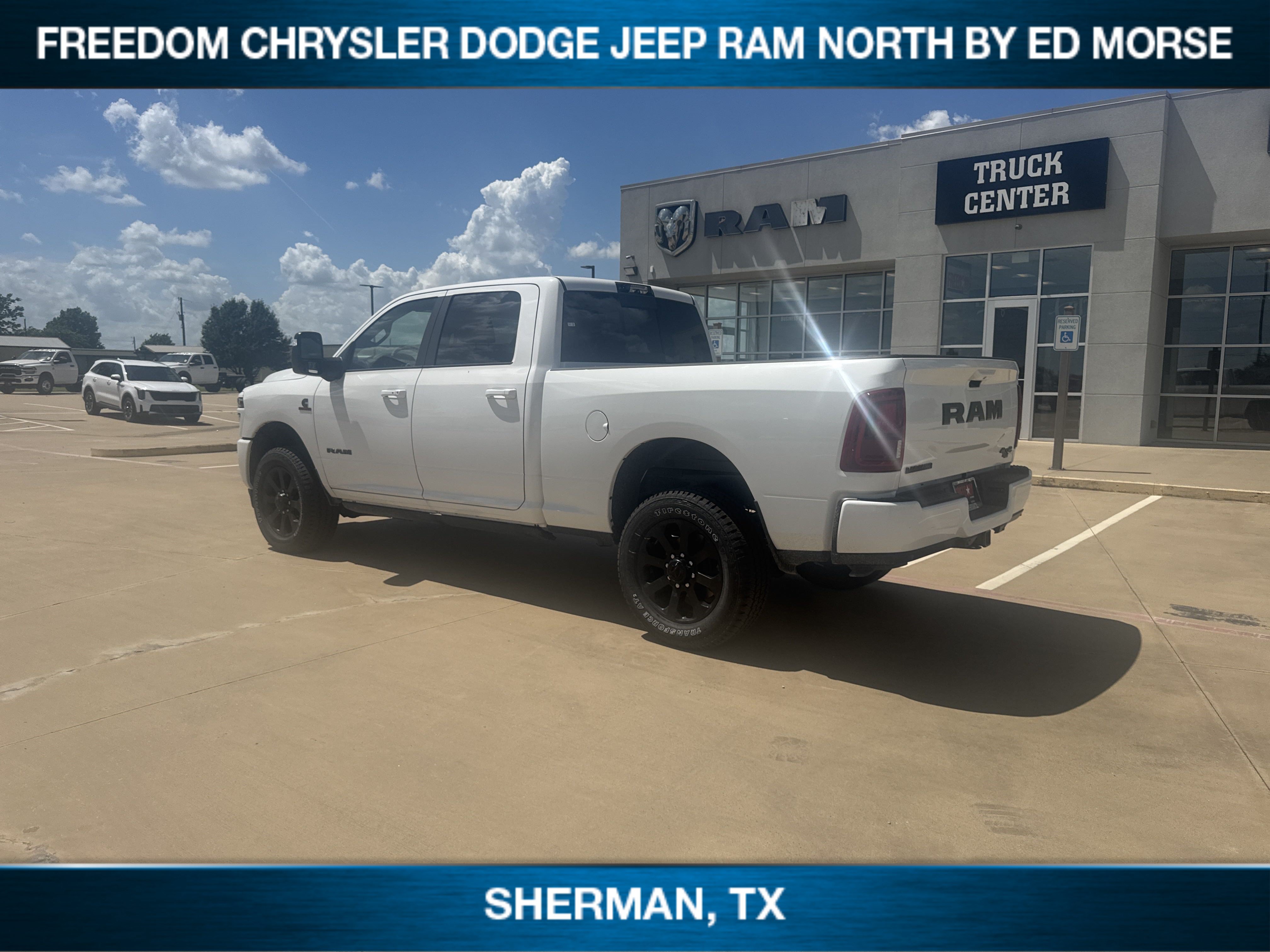 Used 2025 RAM 2500 Laramie AWD/4WD image 3