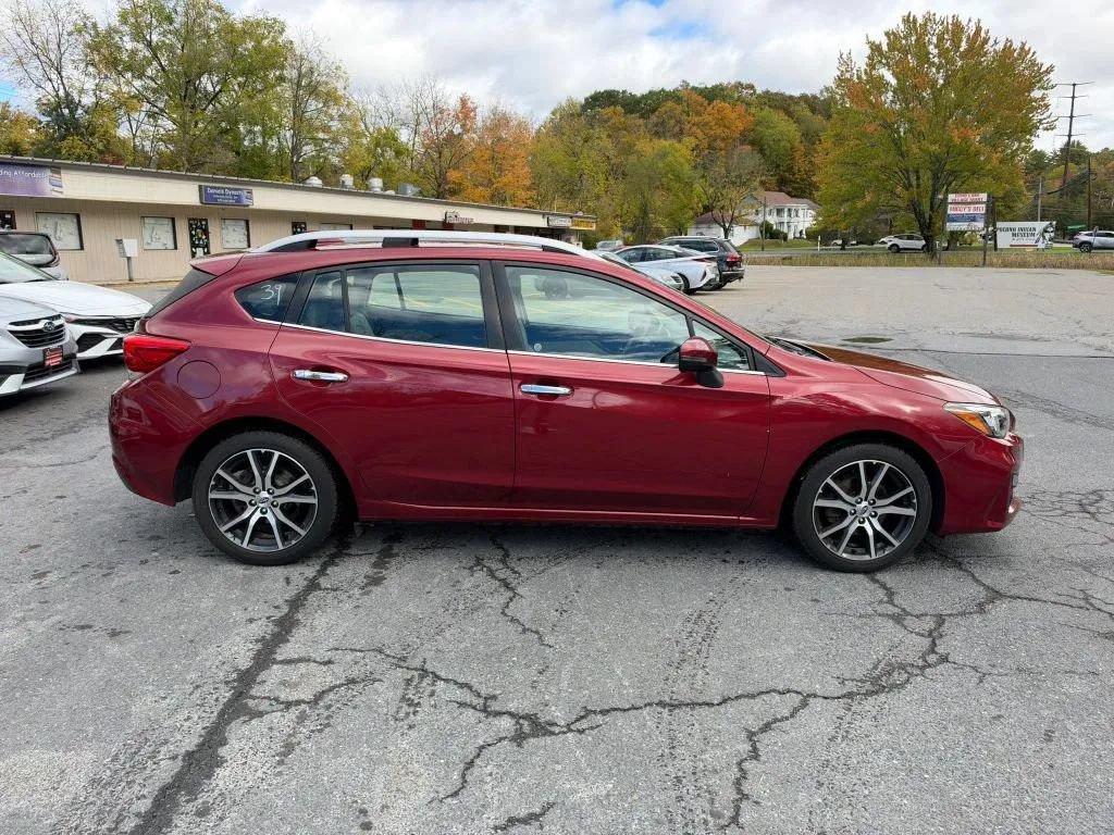 Used 2017 Subaru Impreza 2.0i Limited AWD/4WD image 9