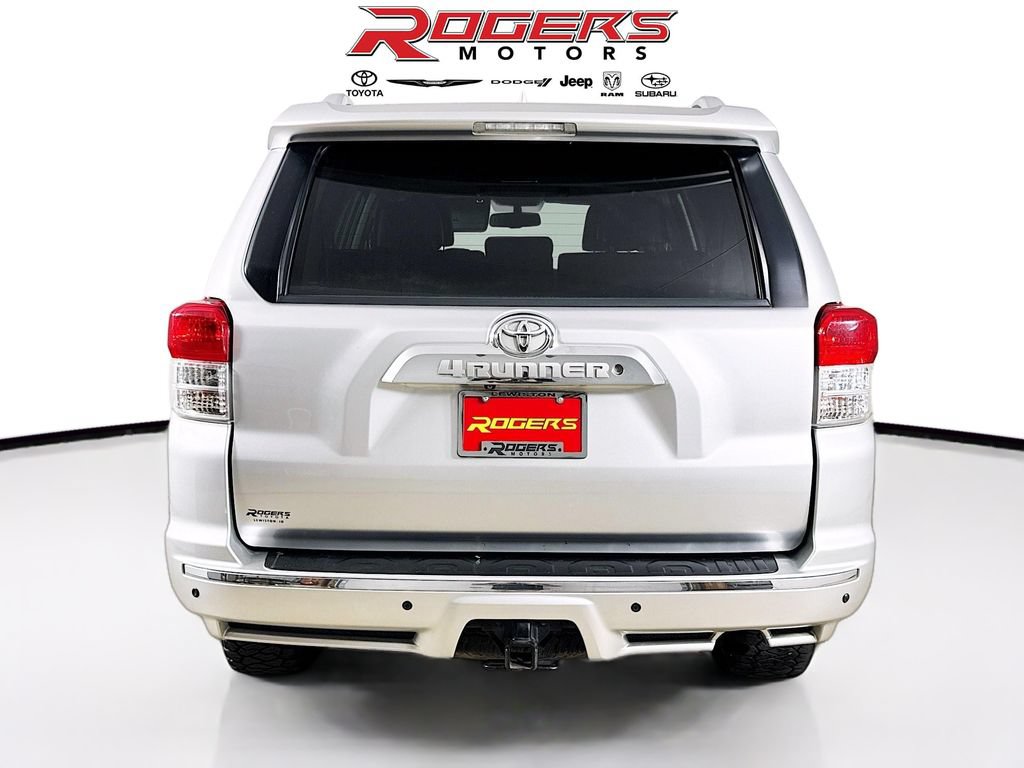 Used 2013 Toyota 4Runner SR5 w/ Premium Pkg w/3rd Row Seat AWD/4WD image 12