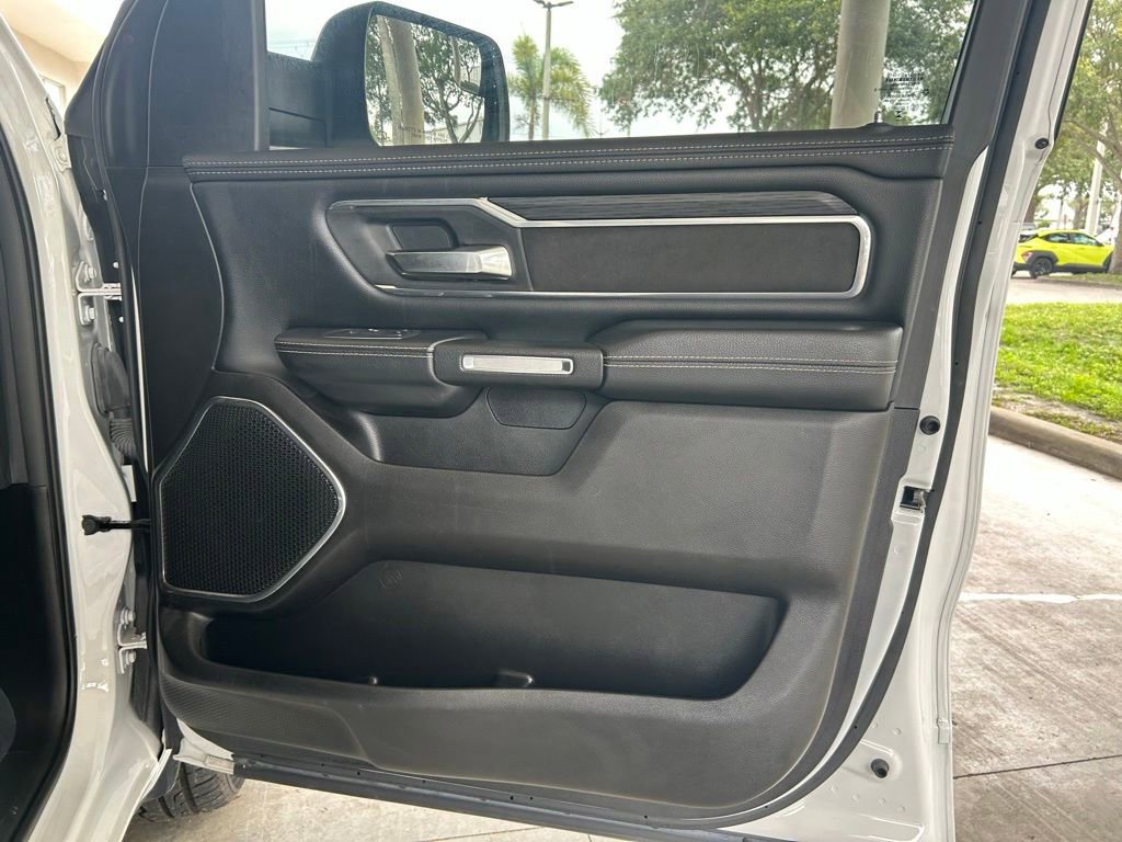 Used 2024 RAM 1500 Laramie RWD image 29