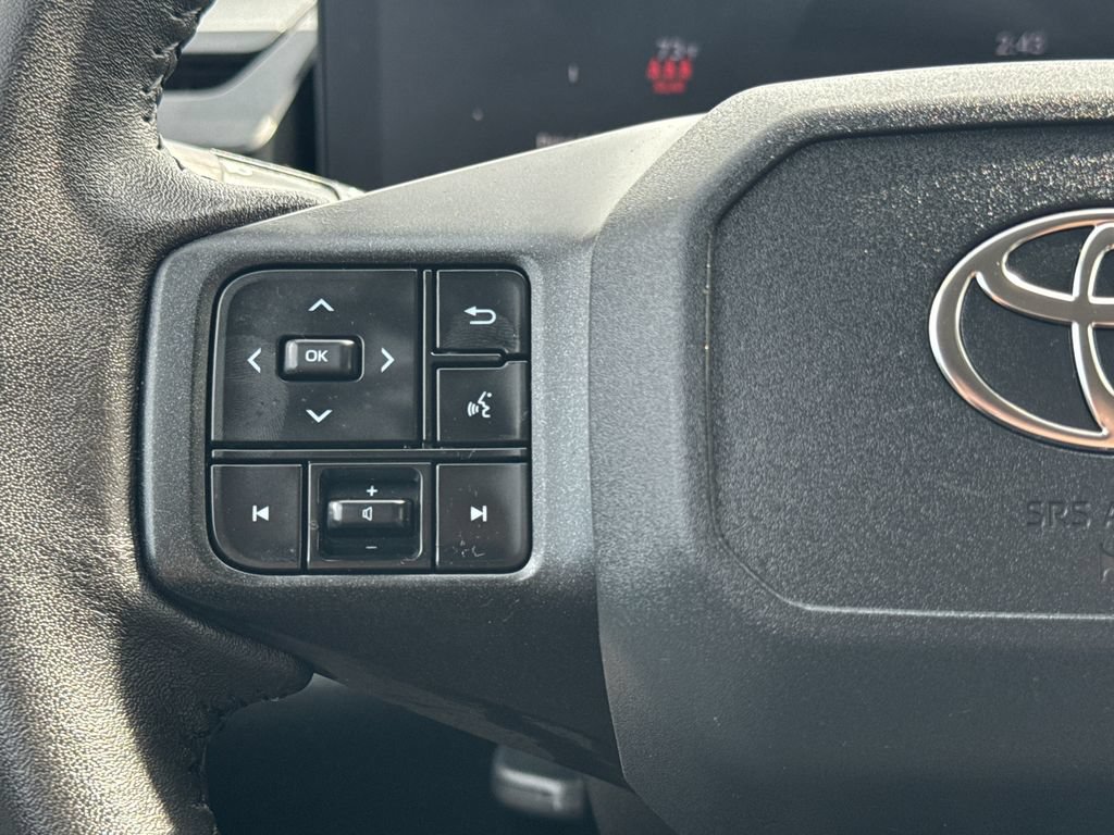Used 2026 Toyota RAV4 XLE Premium AWD/4WD image 20