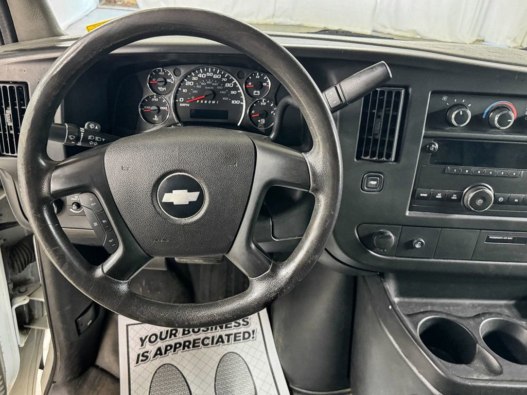 Used 2014 Chevrolet Express 3500 image 11
