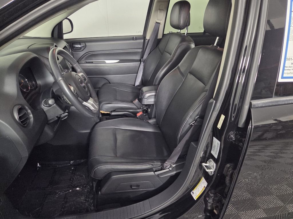 Used 2015 Jeep Compass High Altitude image 11