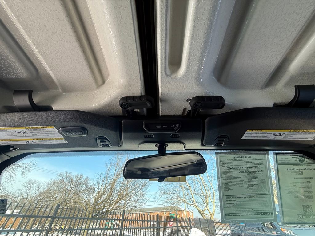 Used 2022 Jeep Wrangler Sport S image 26