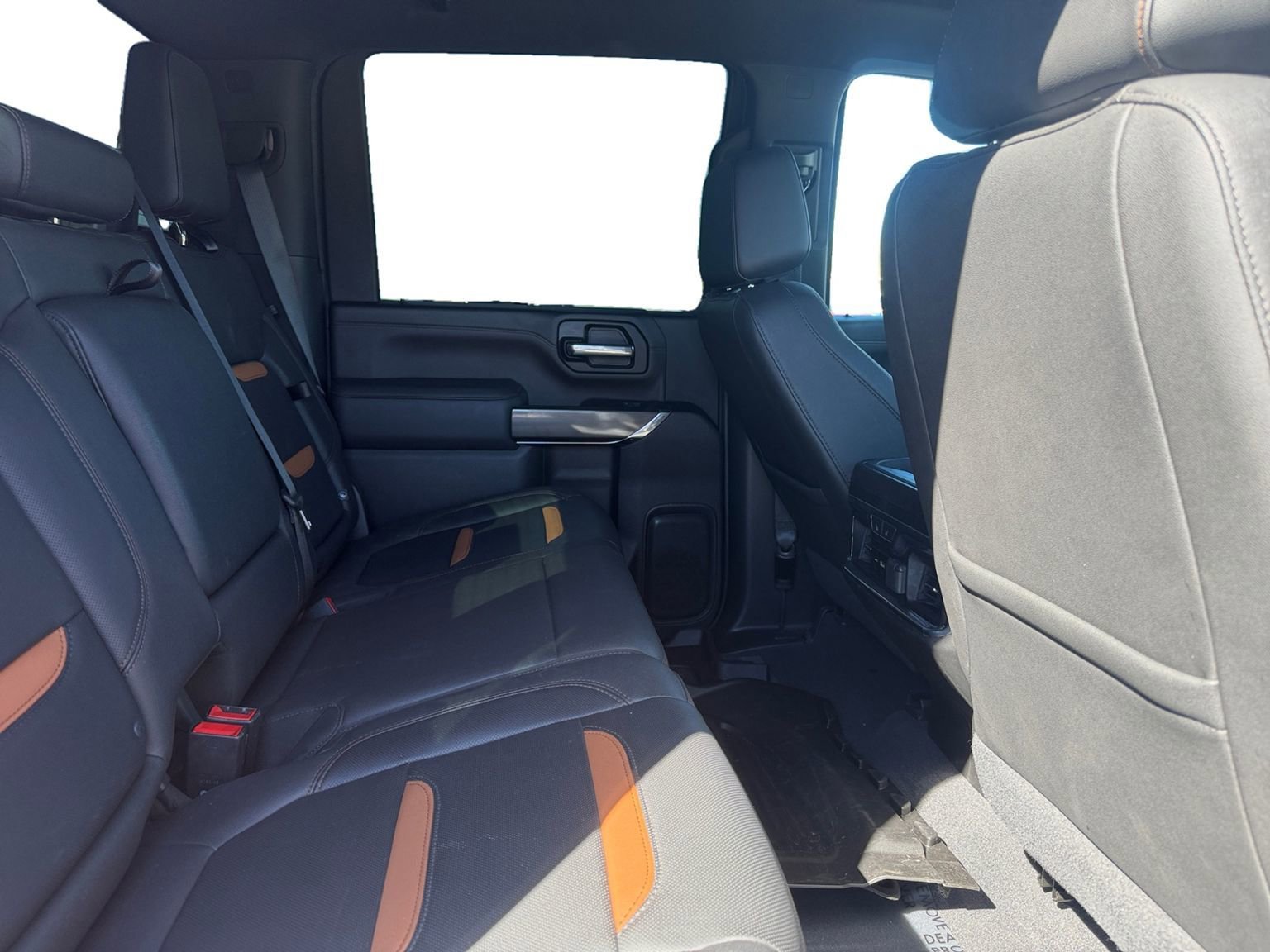 Used 2023 GMC Sierra 2500 AT4 w/ Gooseneck/5TH Wheel Package AWD/4WD image 18