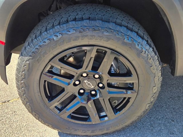 Used 2023 Chevrolet Colorado Trail Boss w/ Advanced Trailering Package image 12