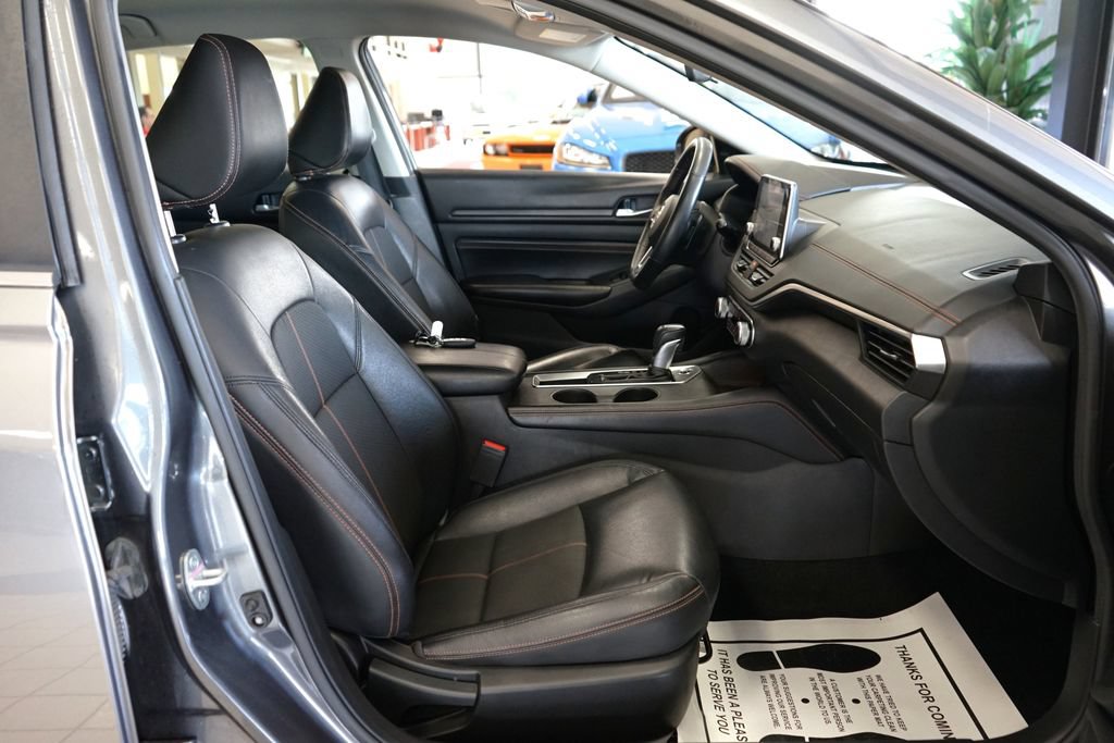 Used 2021 Nissan Altima 2.5 SR FWD image 40