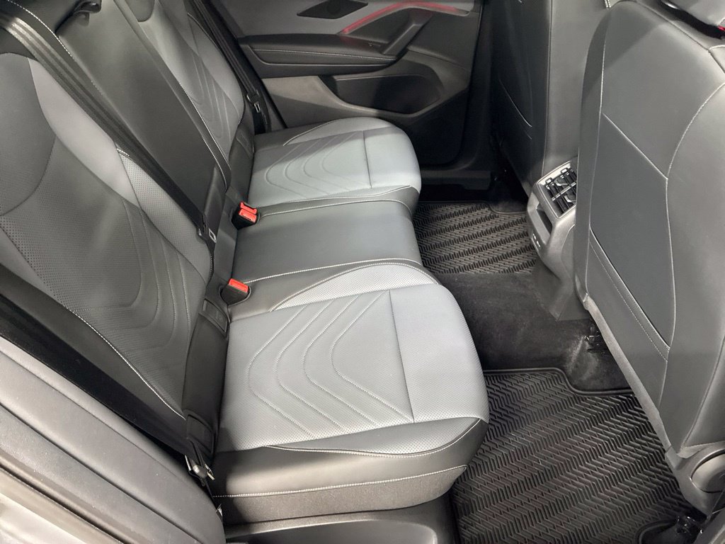 Used 2026 Volkswagen Tiguan SE w/ Panoramic Sunroof Package AWD/4WD image 62