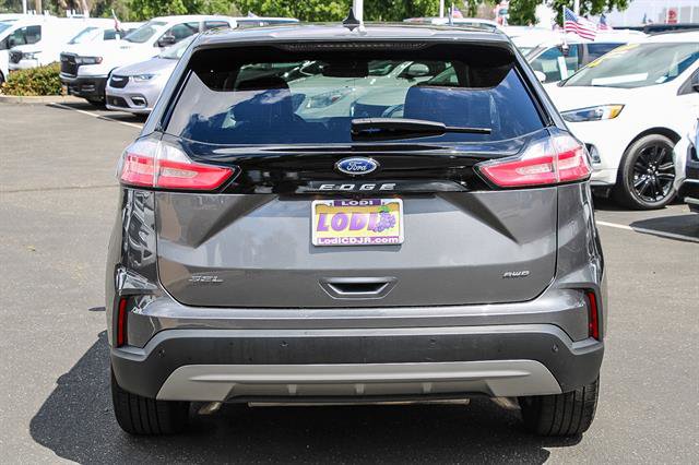Used 2023 Ford Edge SEL image 3