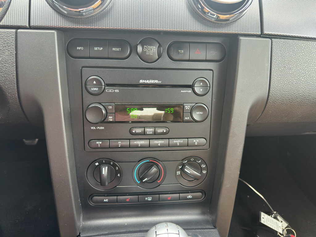 Used 2007 Ford Mustang GT RWD image 21