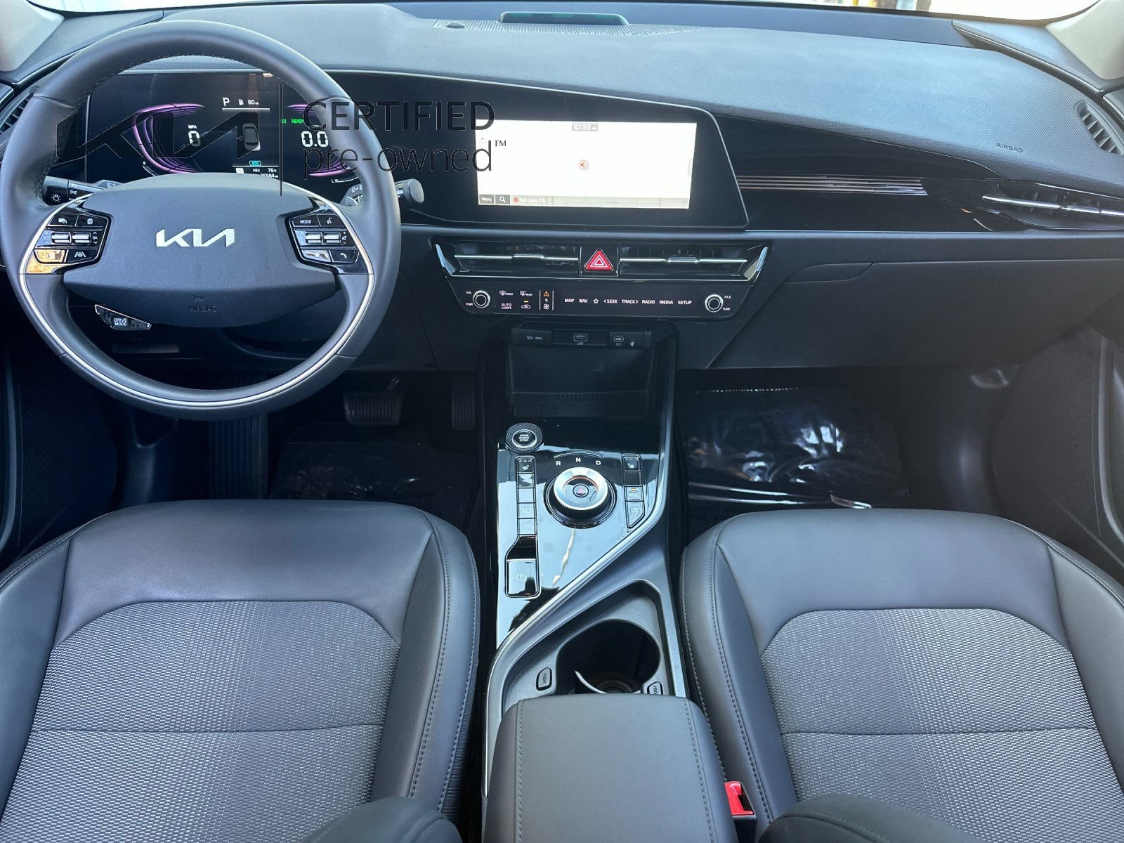 Certified 2025 Kia Niro EX FWD image 14