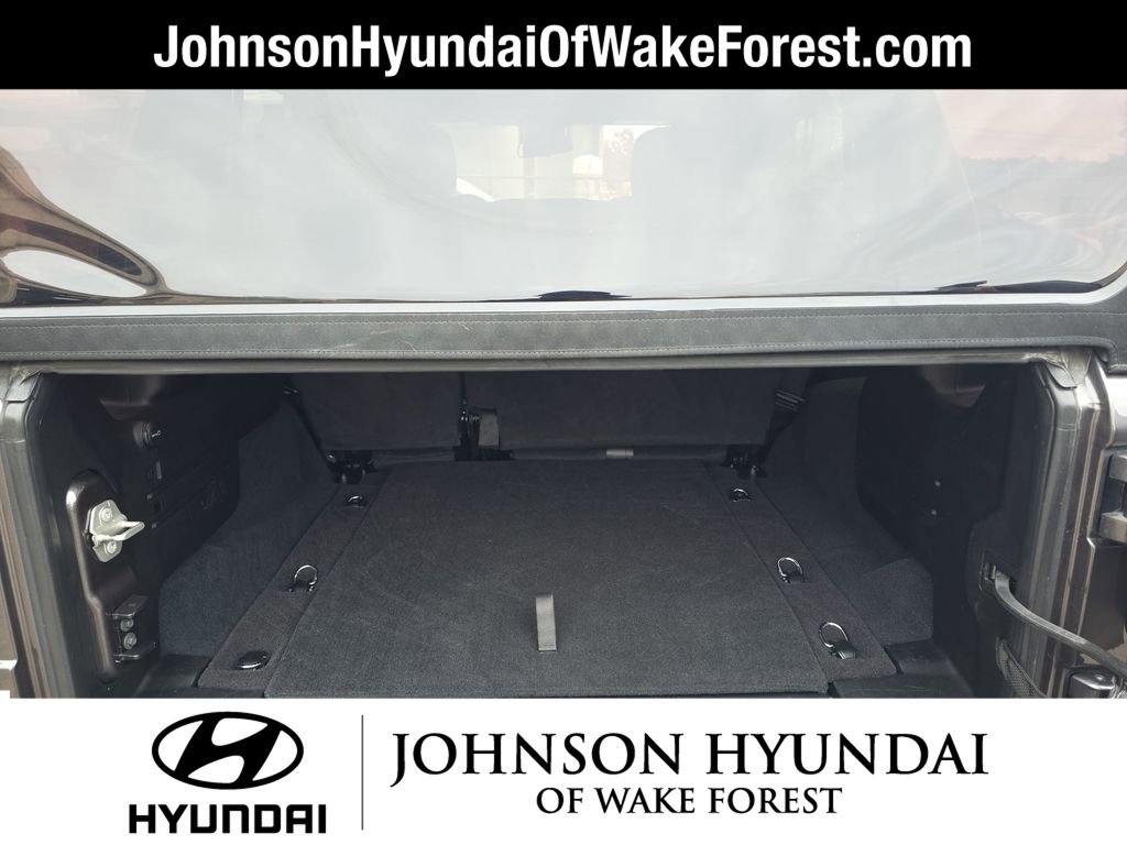 Used 2024 Jeep Wrangler Sport S image 23