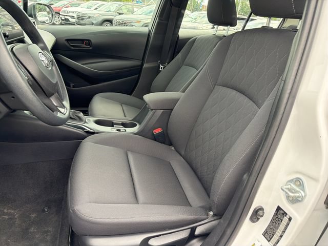 Used 2024 Toyota Corolla LE FWD image 9