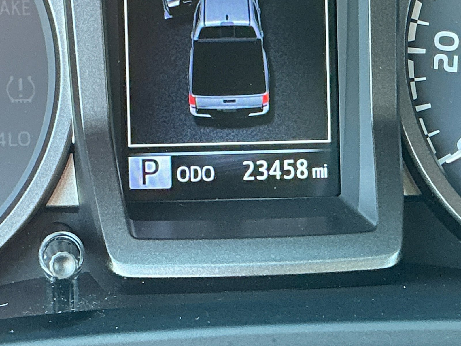 Used 2023 Toyota Tacoma TRD Off-Road image 11