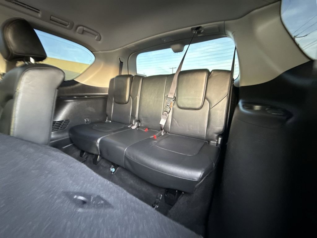 Used 2020 Nissan Armada Platinum image 26