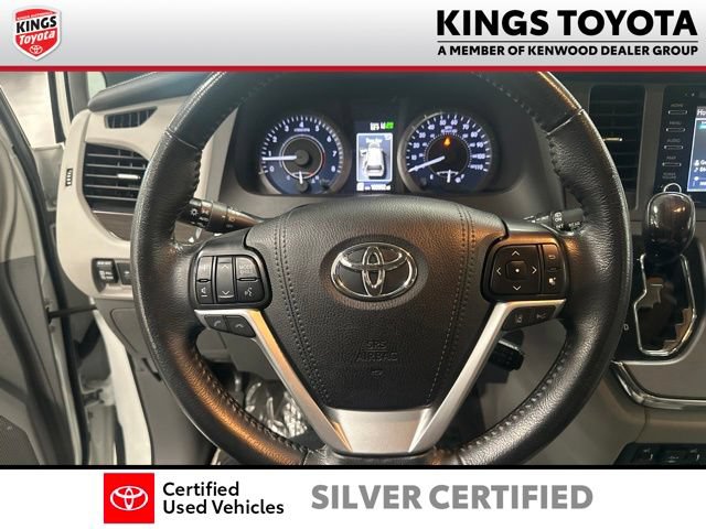 Used 2019 Toyota Sienna XLE w/ XLE Navigation Package AWD/4WD image 13