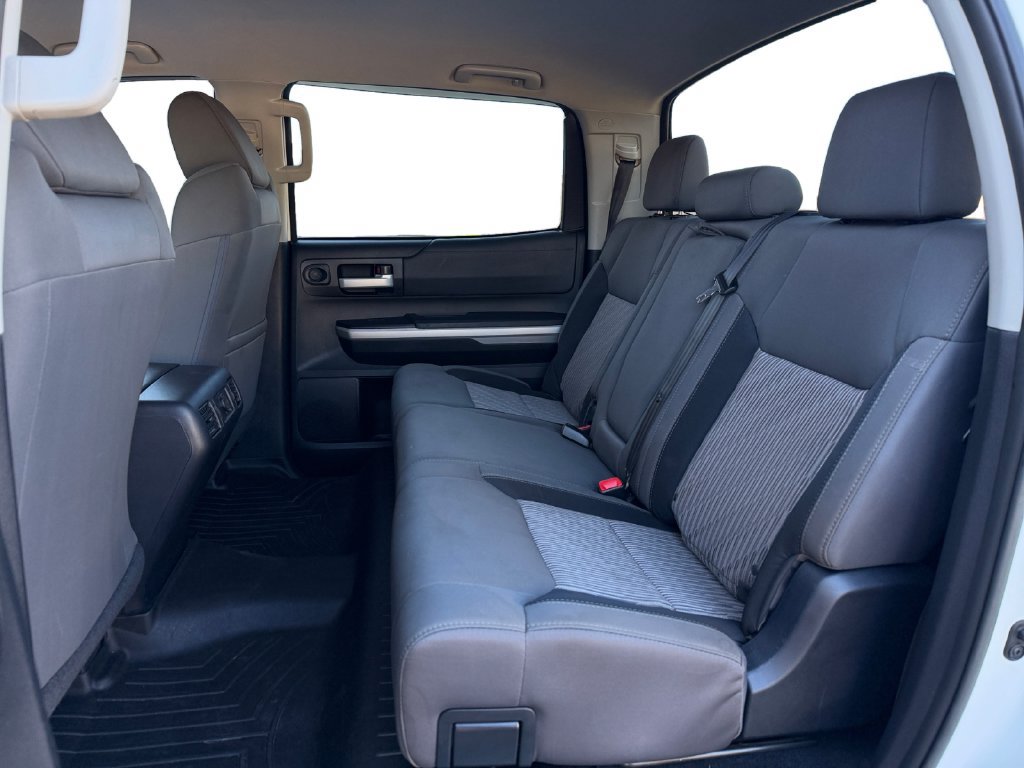 Used 2017 Toyota Tundra SR5 w/ SR5 Upgrade Package AWD/4WD image 19