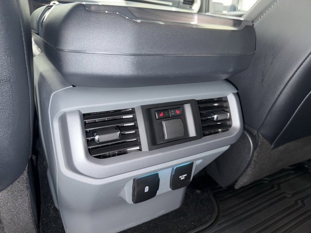 Used 2023 Ford F150 Lariat w/ Equipment Group 502A High image 38