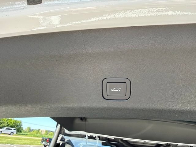 New 2026 Chevrolet Suburban Premier w/ Sun And Tow Package AWD/4WD image 41