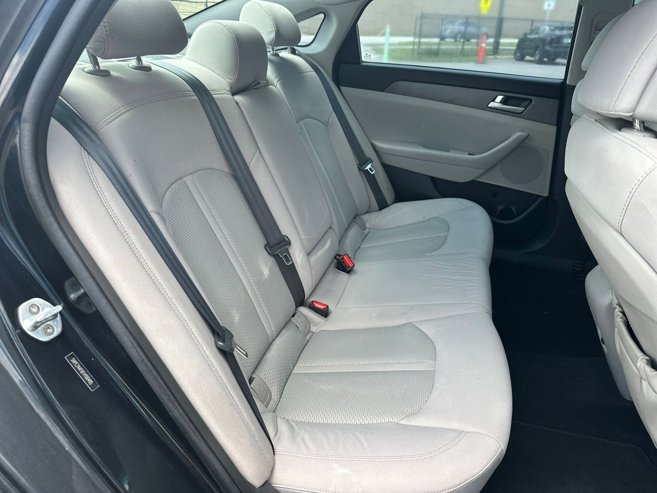 Used 2015 Hyundai Sonata SE image 15