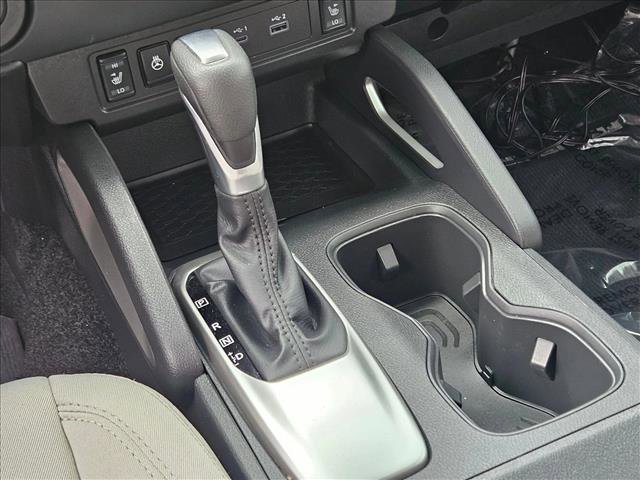 Used 2025 Nissan Frontier SV w/ SV Convenience Package image 12