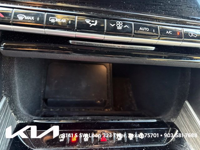Used 2022 Jeep Wagoneer Series III w/ Flexible Seating Group AWD/4WD image 20