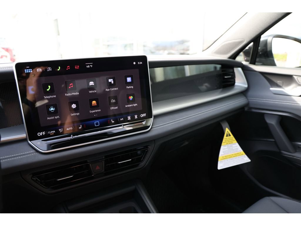 New 2026 Volkswagen Tiguan SE R-Line image 19