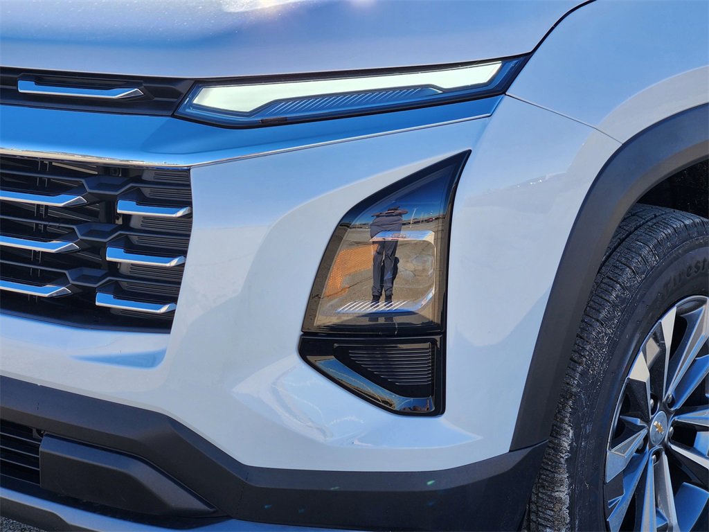 New 2026 Chevrolet Equinox LT w/ LPO, Floor Liner Package image 6