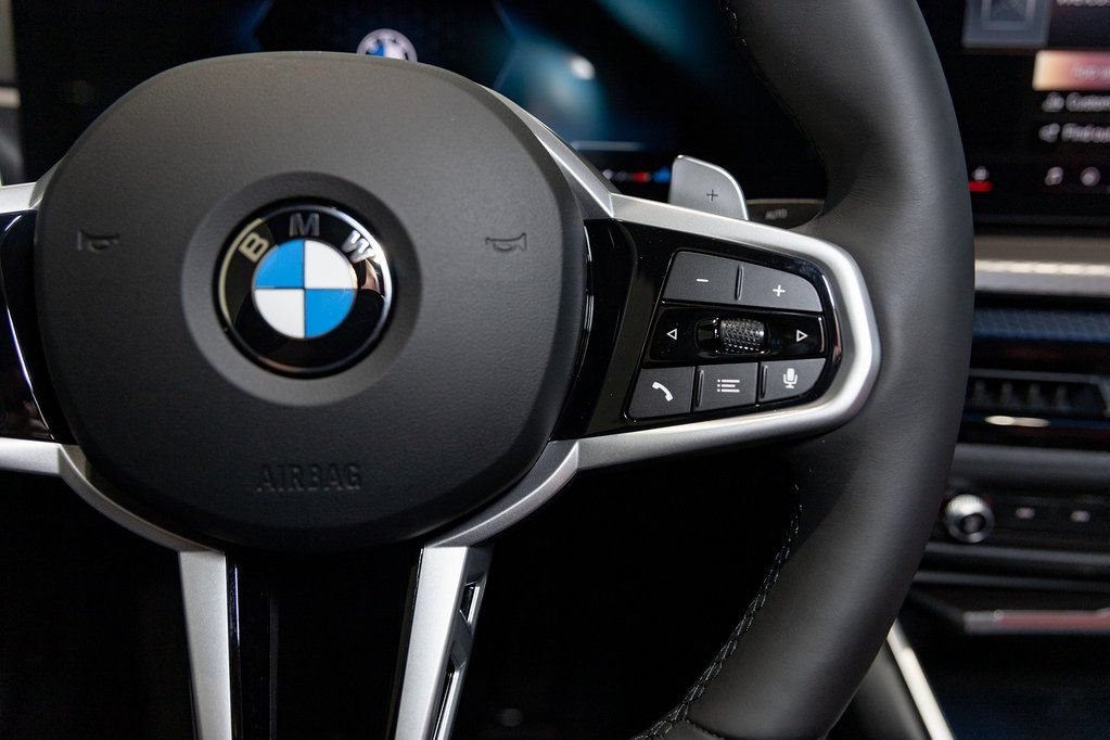 Used 2026 BMW 330i xDrive Sedan w/ M Sport Package AWD/4WD image 26