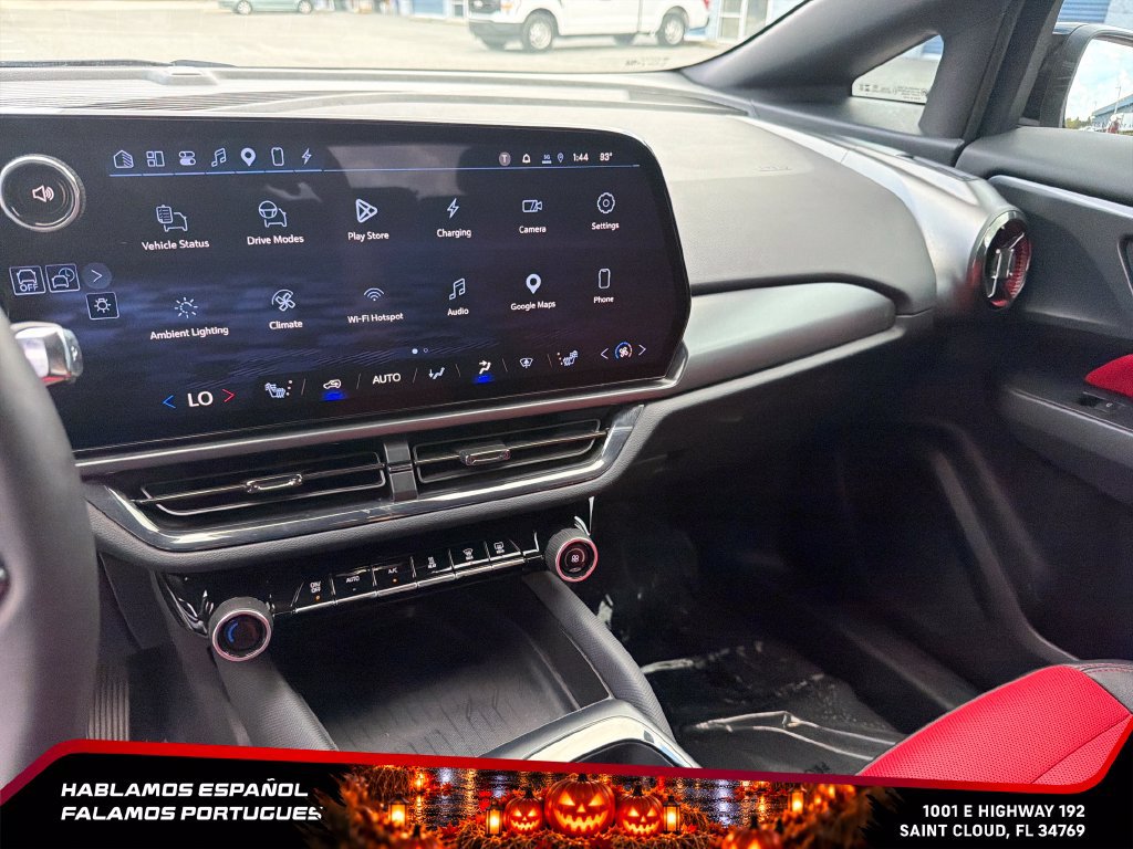 Certified 2024 Chevrolet Equinox EV RS FWD image 23